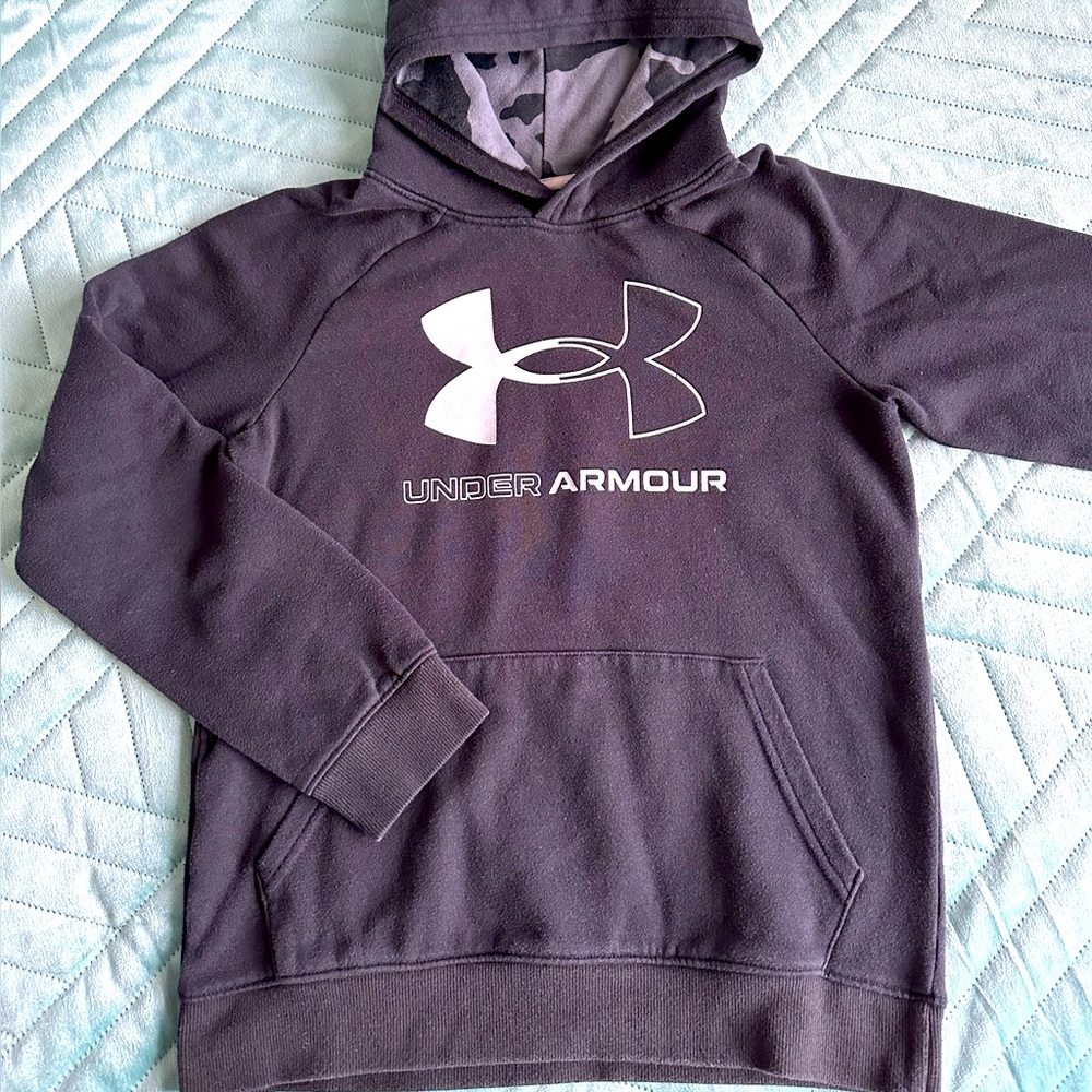 Under Armour Hoodie for Boys Size L